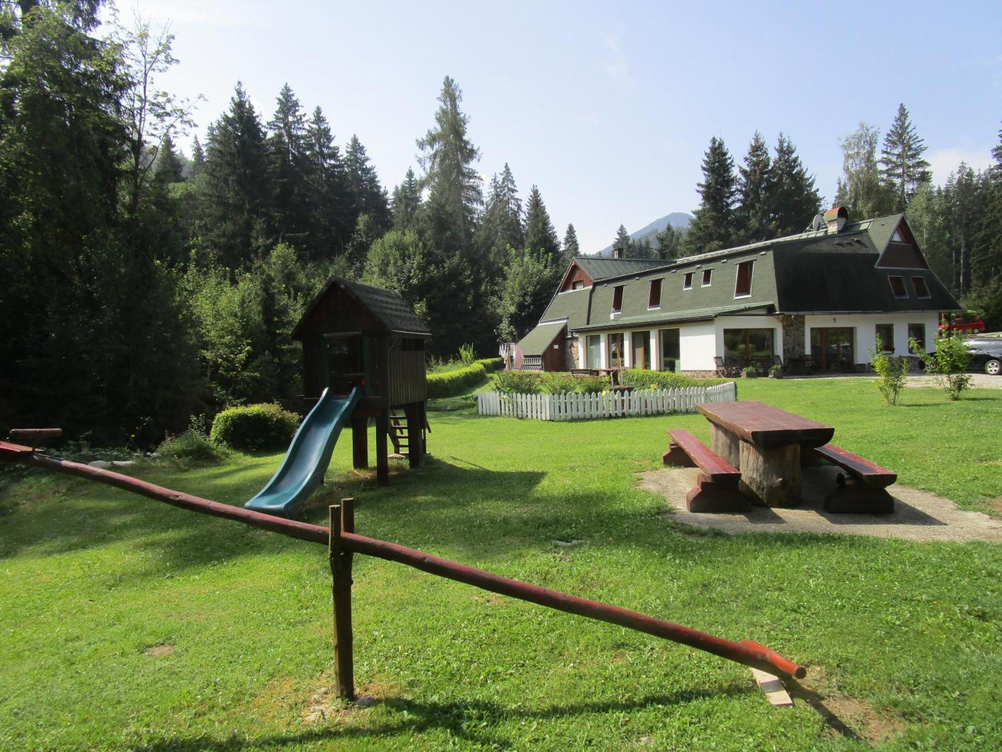 Penzion pod Dobákom Lazisko Exterior foto